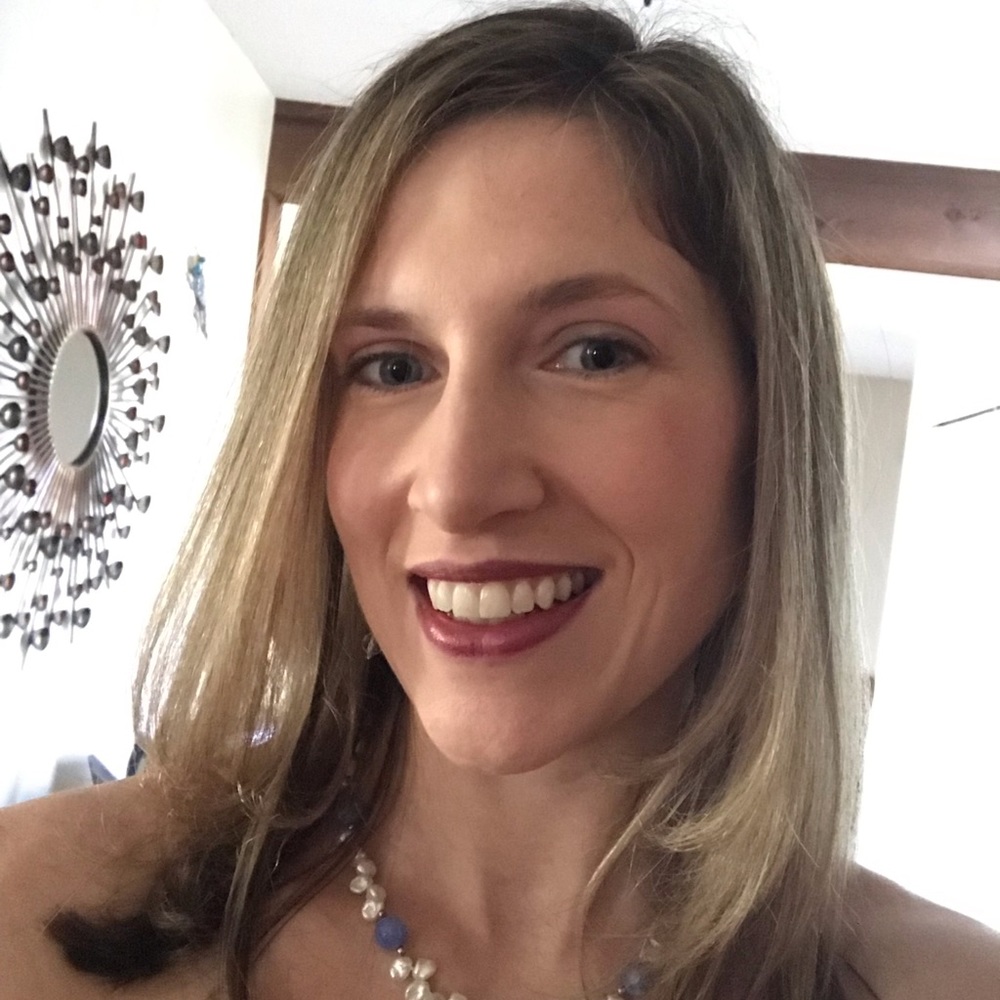 Meet your Posher, Vicky